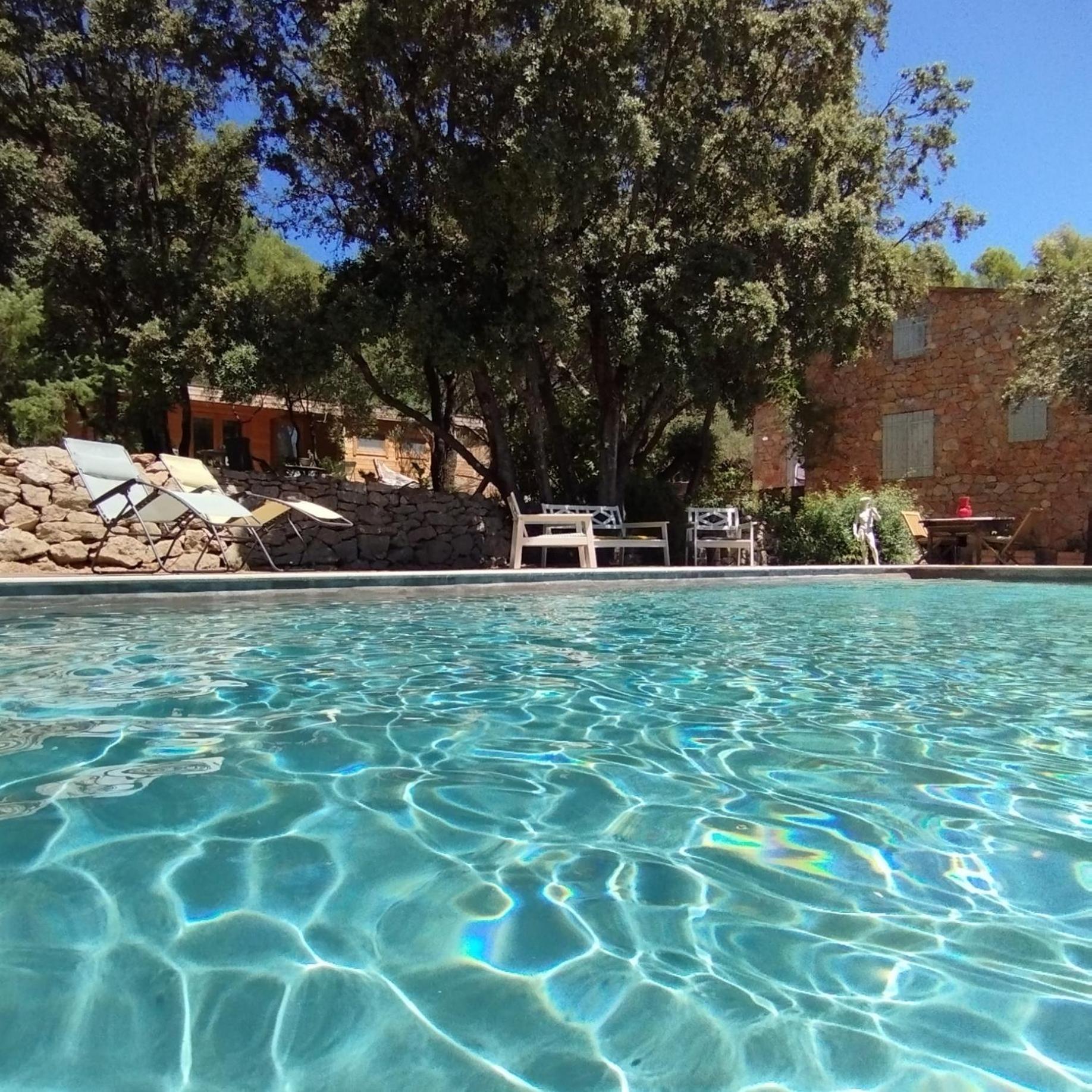 Bed and Breakfast La Bergerie Des Colles Entrecasteaux Экстерьер фото