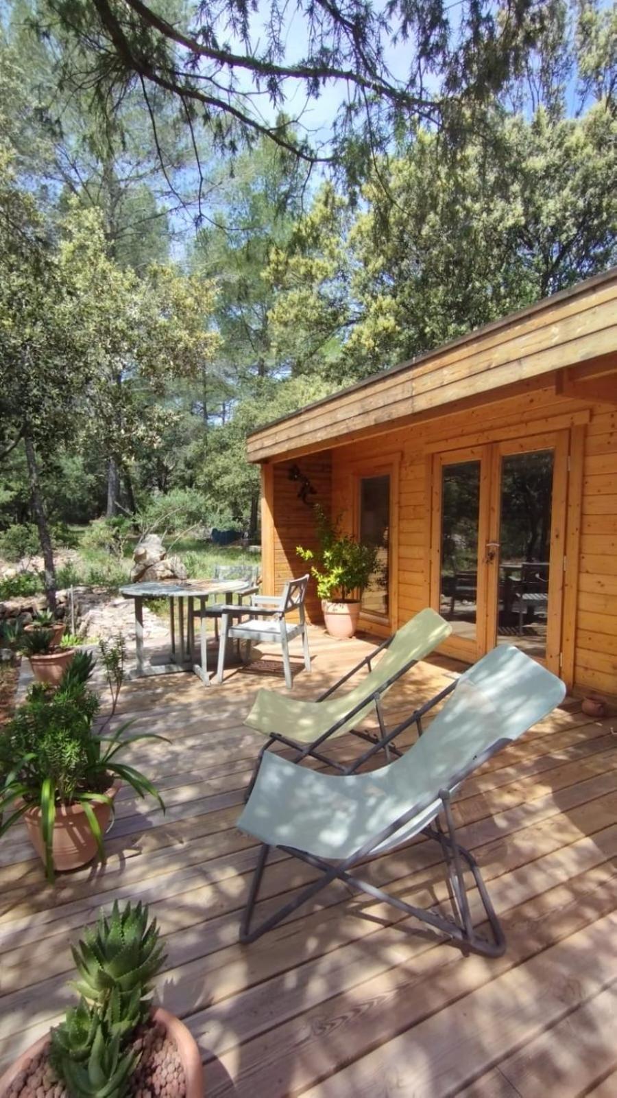 Bed and Breakfast La Bergerie Des Colles Entrecasteaux Экстерьер фото